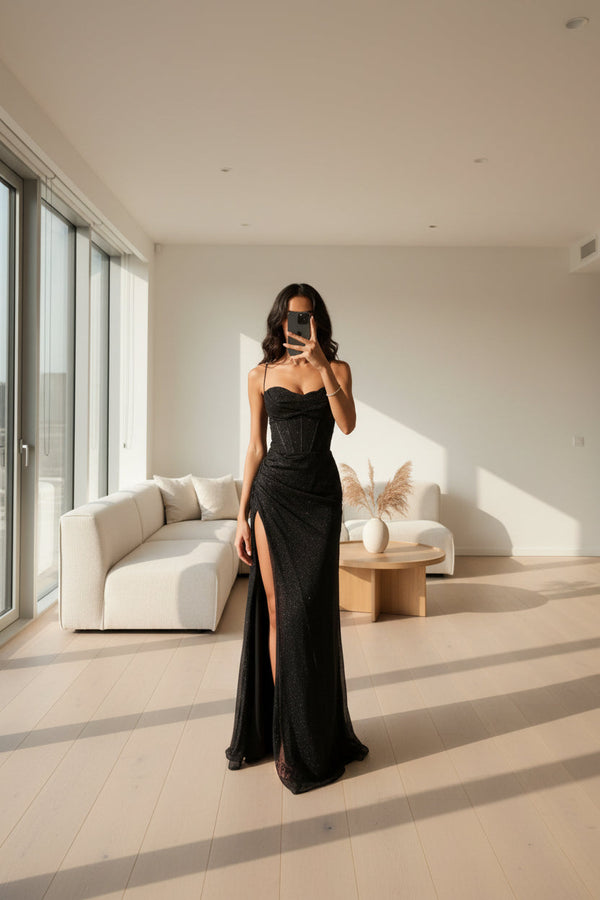 DRESS WITH LEG SPLIT