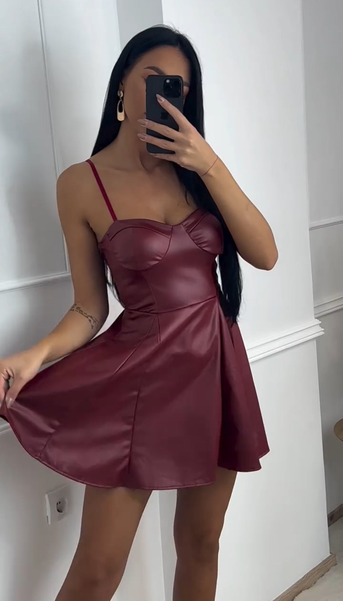 VINO BELLE | MINI DRESS