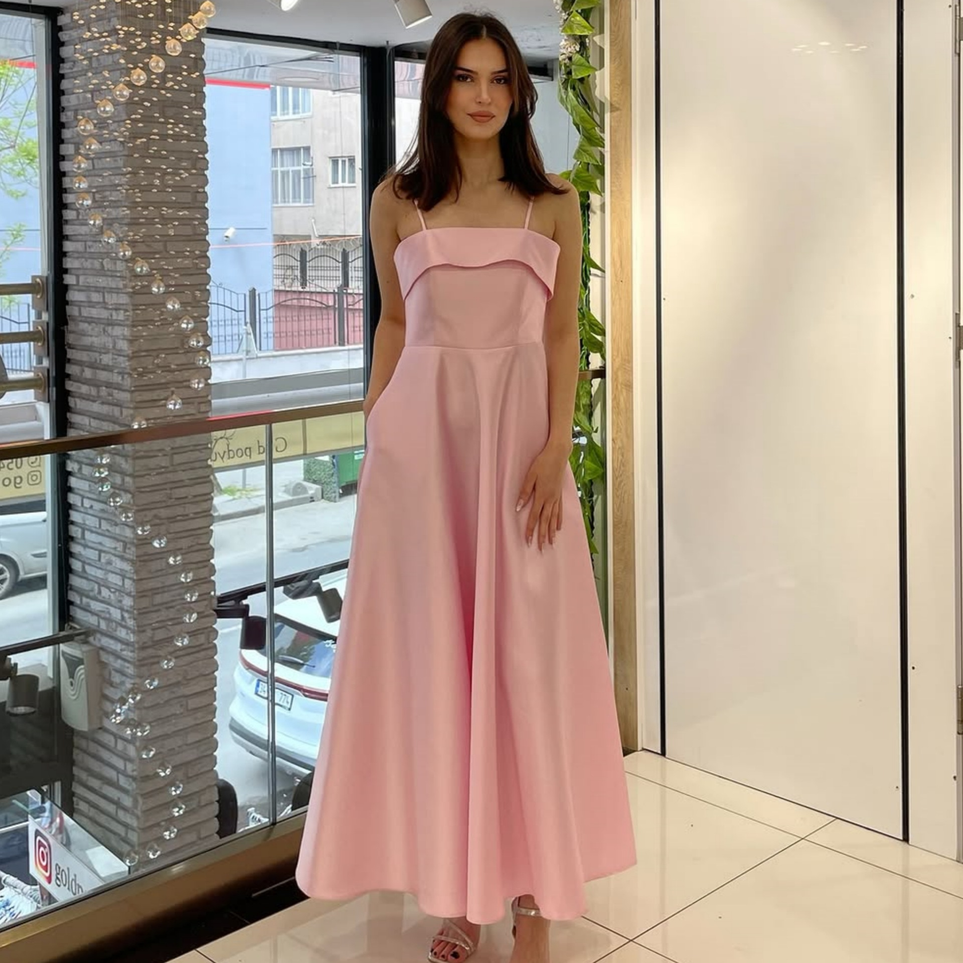 Elegant Long Evening Maxi Dress - Luxivelle