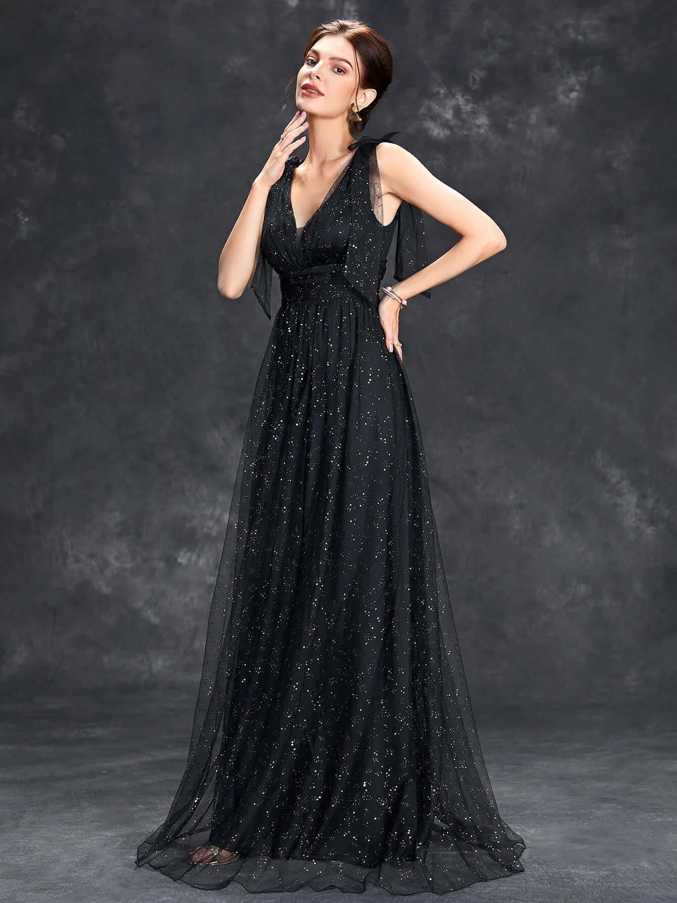 SPARKLY STRAPLESS FORMAL DRESS